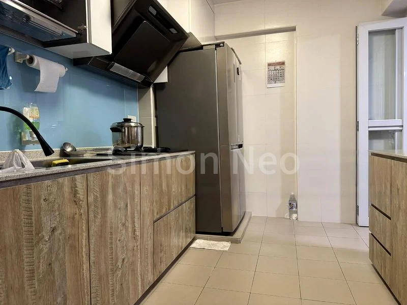 4 Room (4A) HDB for Sale in  693A Woodlands Avenue 6 - Image 2