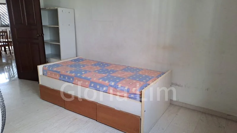 Common Room (HDB) for Rent in  107 Jurong East Street 13 - Image 2