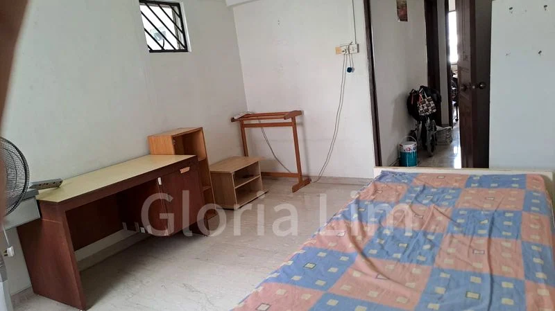 Common Room (HDB) for Rent in  107 Jurong East Street 13 - Image 3