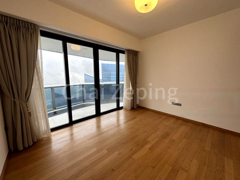 4 Bed Apartment (Condo) for Sale in  Marina Bay Suites - Image 9