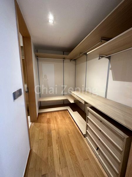 4 Bed Apartment (Condo) for Sale in  Marina Bay Suites - Image 8