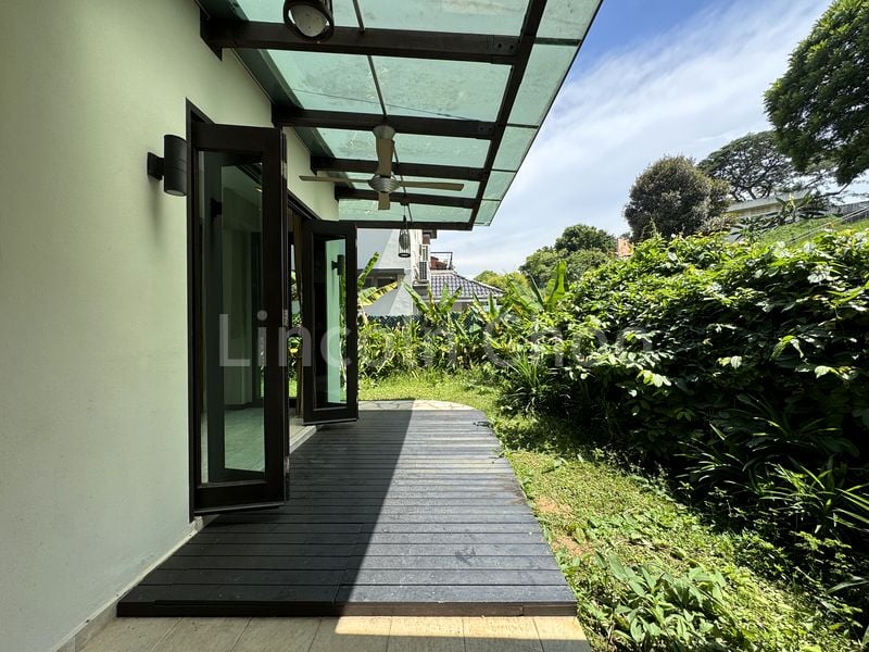 4+1 Bed Semi-Detached House (Landed) for Sale in  Hillcrest Park - Image 20