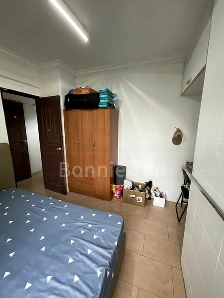 Master Room (Condo) for Rent in People's Park Complex - Image 3