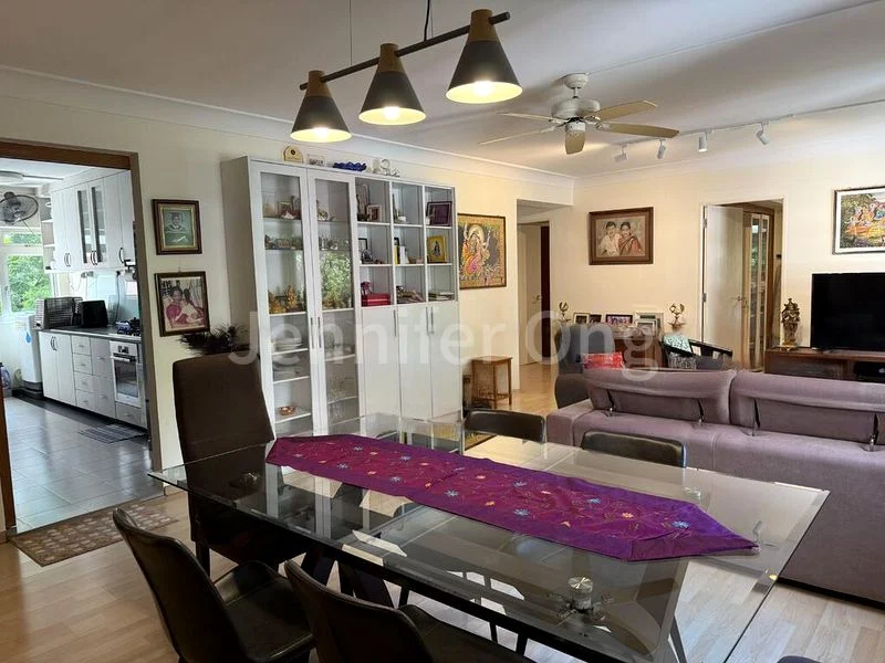 5 Room (5A) HDB for Sale in 514 Pasir Ris Street 52 - Image 1