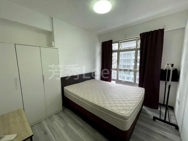 Common Room (HDB) for Rent in  323B Sumang Walk - Image 1