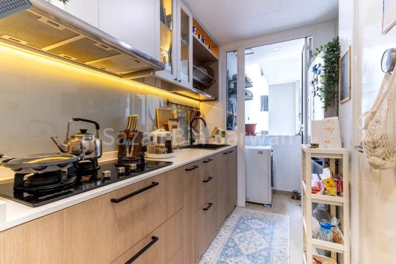 3 Bed Executive Condo for Sale in Forestville - Image 17