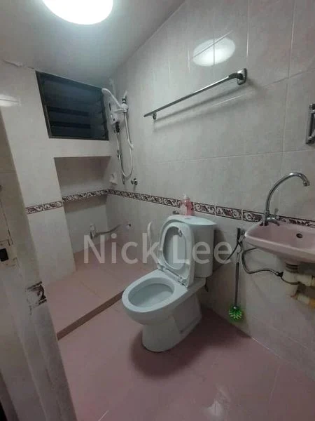 Common Room (Condo) for Rent in Kim Keat Close Walk-Up Apartments - Image 1