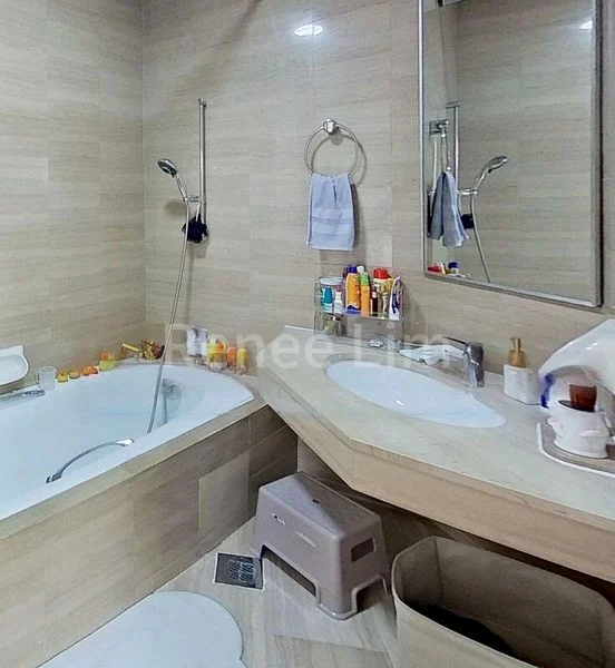 4 Bed Condo for Sale in  Orchard Bel Air - Image 11