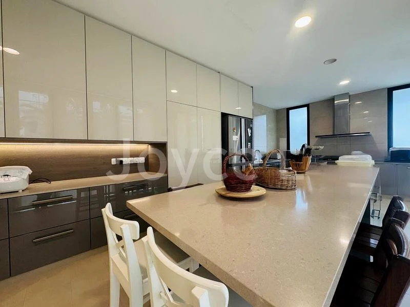 9 Bed Bungalow (Landed) for Sale in  Mayfair Modern - Image 16