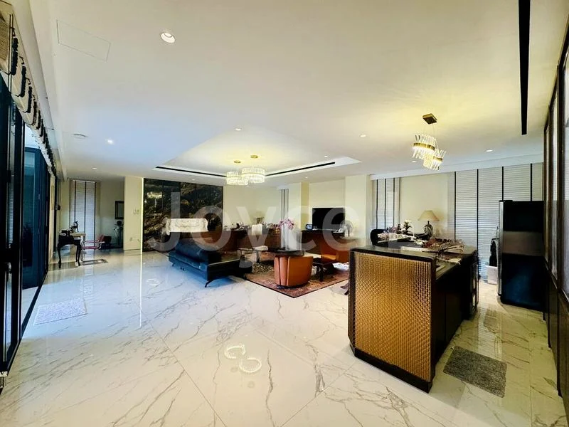 9 Bed Bungalow (Landed) for Sale in  Mayfair Modern - Image 17