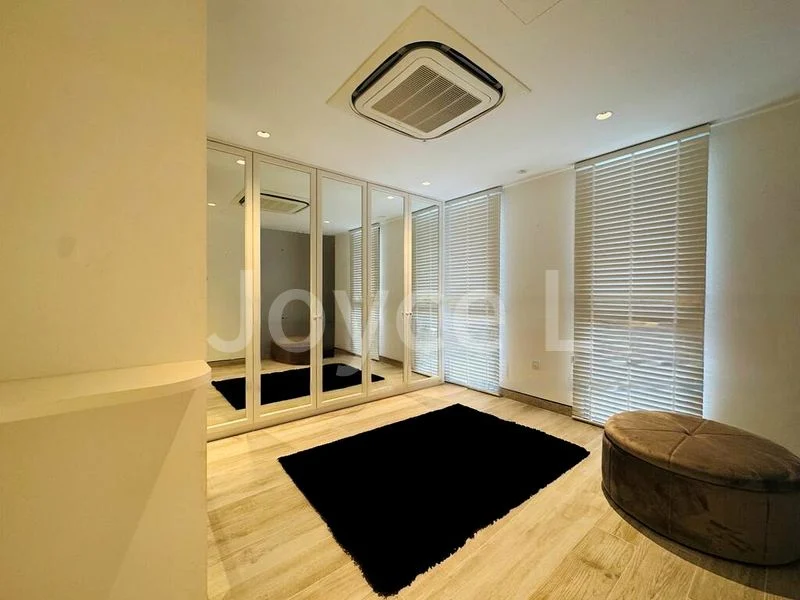 9 Bed Bungalow (Landed) for Sale in  Mayfair Modern - Image 8