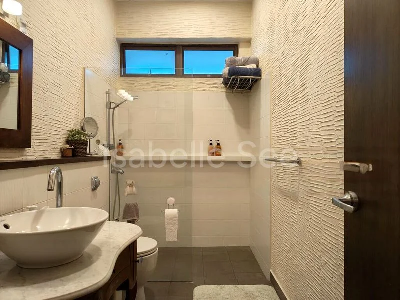3 Bed Condo for Sale in  Nim Gardens - Image 3