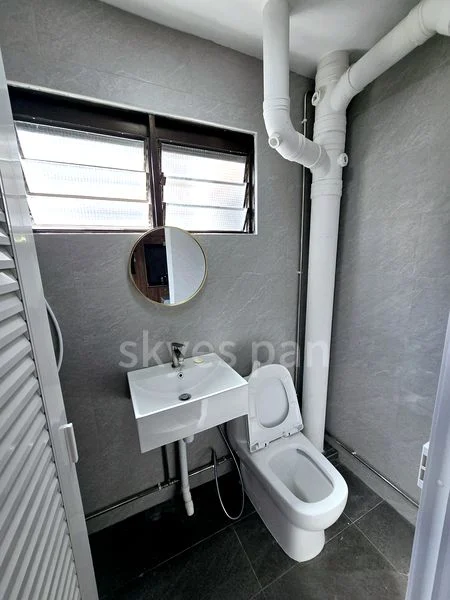 Common Room (HDB) for Rent in  526 Hougang Avenue 6 - Image 5