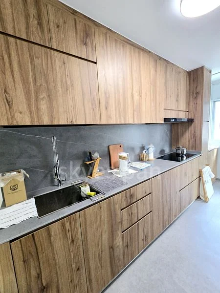 Common Room (HDB) for Rent in  526 Hougang Avenue 6 - Image 3