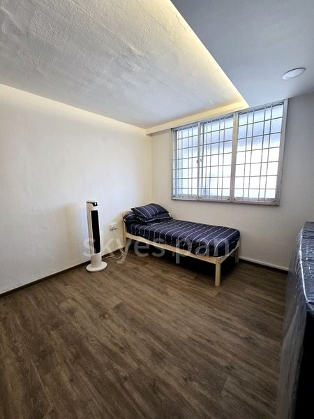 Common Room (HDB) for Rent in  526 Hougang Avenue 6 - Image 1