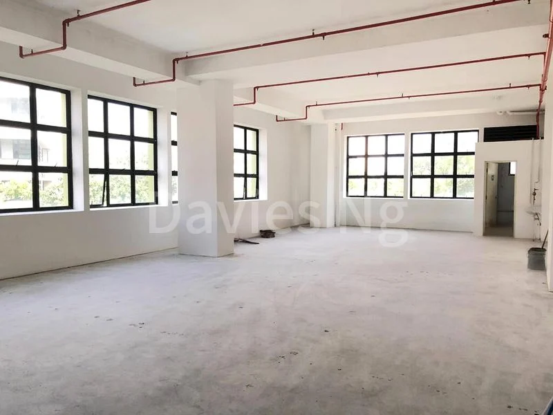 Light Industrial (B1) for Rent in Mae Industrial Building - Image 5