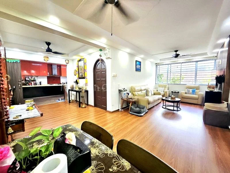 4 Room (4A) HDB for Sale in  874 Yishun Street 81 - Image 1