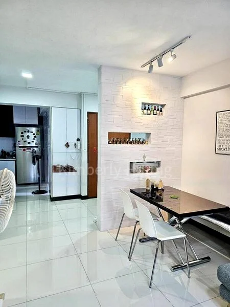 Room (HDB) for Rent in  376B Hougang Street 32 - Image 3