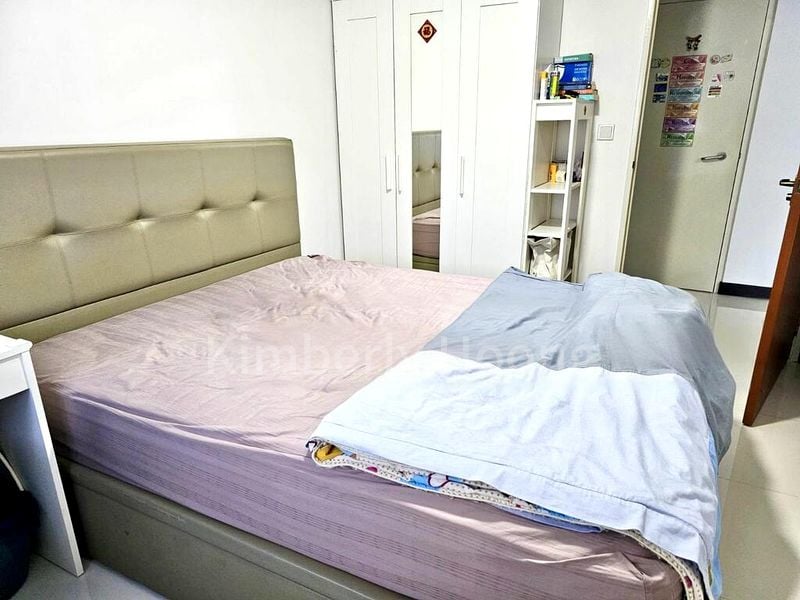 Room (HDB) for Rent in  376B Hougang Street 32 - Image 2