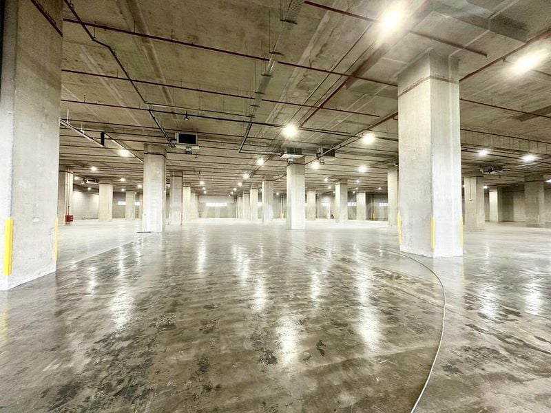 Warehouse for Rent: 24 Buroh Crescent - Image 2