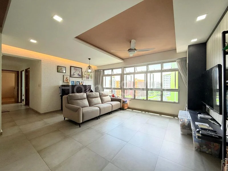 5 Room (5I) HDB for Sale in 522B Tampines Central 7 - Image 1