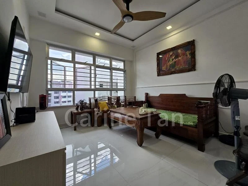 Common Room (HDB) for Rent in 224B Sumang Lane - Image 1