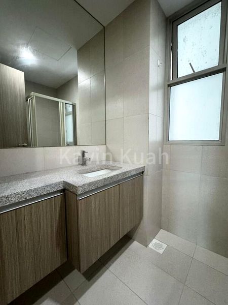 3 Bed Condo for Sale in  The Metropolitan Condominium - Image 8