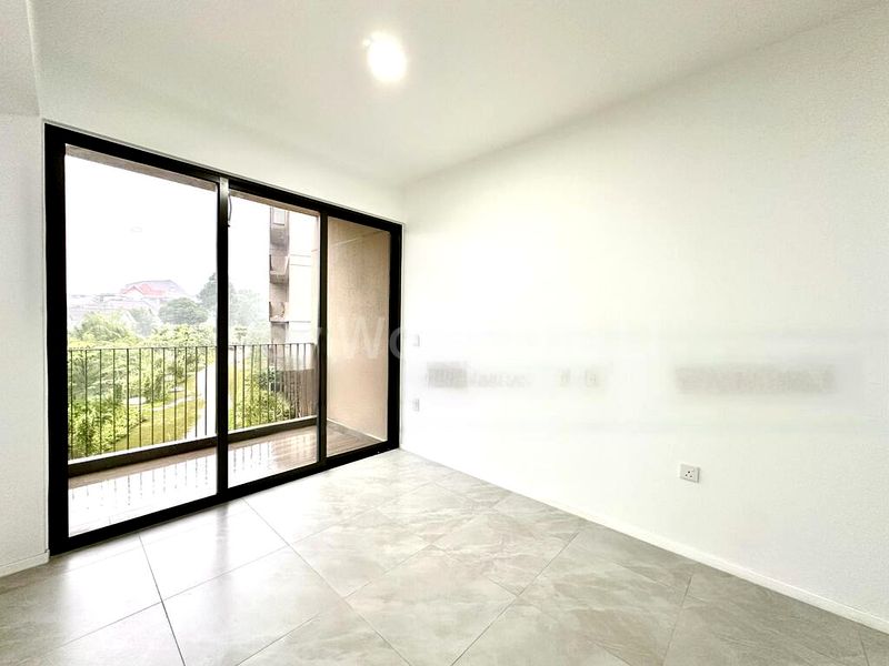 2 Bed Condo for Sale in  The Watergardens At Canberra - Image 6