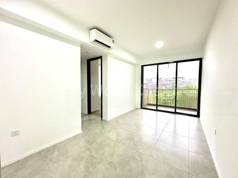 2 Bed Condo for Sale in  The Watergardens At Canberra - Image 8