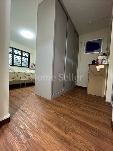 4 Room (4A) HDB for Sale in 364A Upper Serangoon Road - Image 4