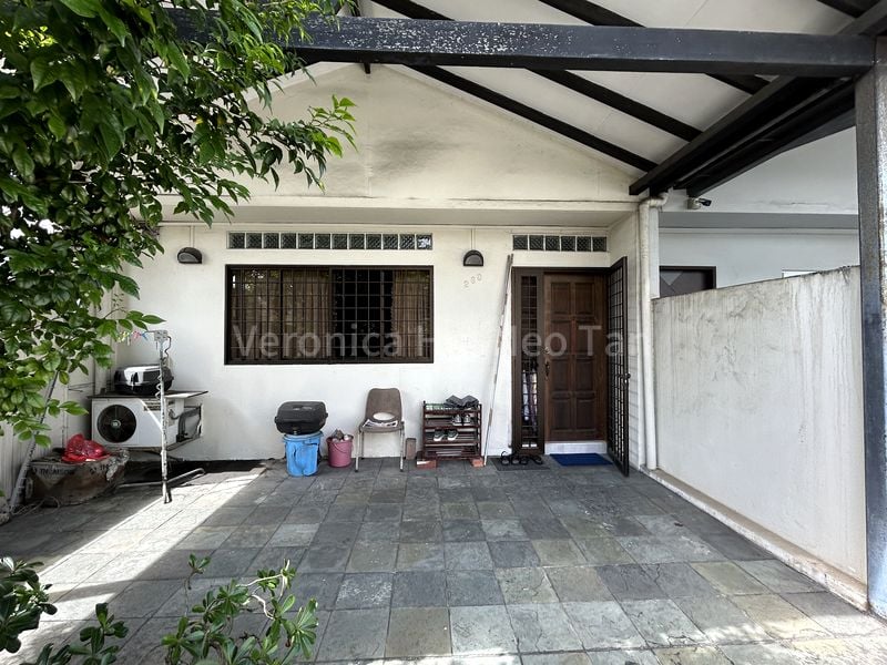 4 Bed Terraced House (Landed) for Sale in  Upper Thomson Road - Image 1
