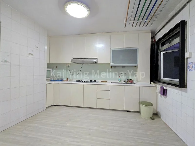 5 Room (5I) HDB for Rent in 464 Upper Serangoon Road - Image 10