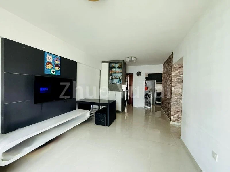 Premium HDB for Sale in  209B Compassvale Lane - Image 2