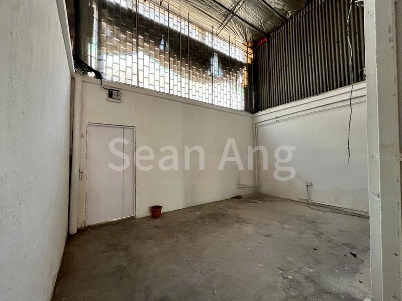 Shop / Shophouse for Rent: MacPherson Road - Image 3