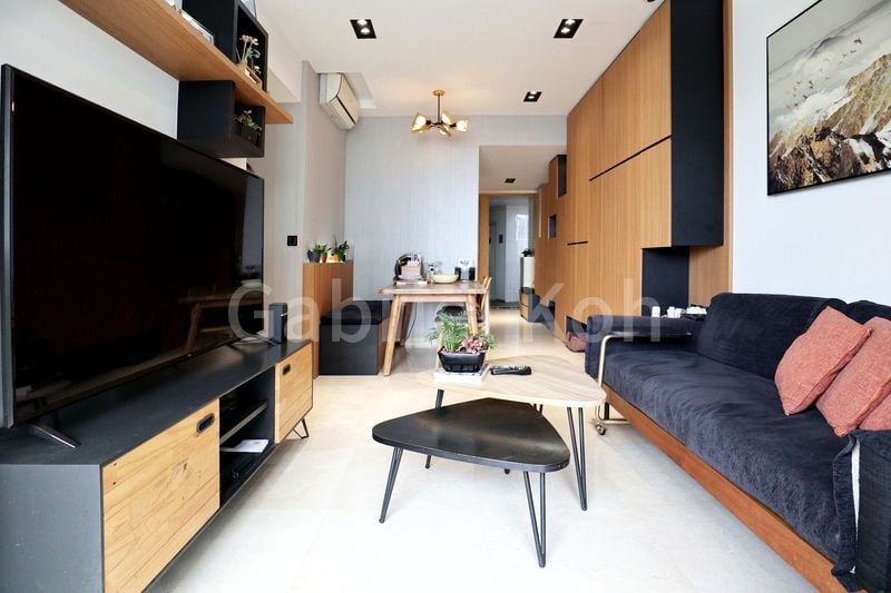 3 Bed Condo for Sale in  Commonwealth Towers - Image 2