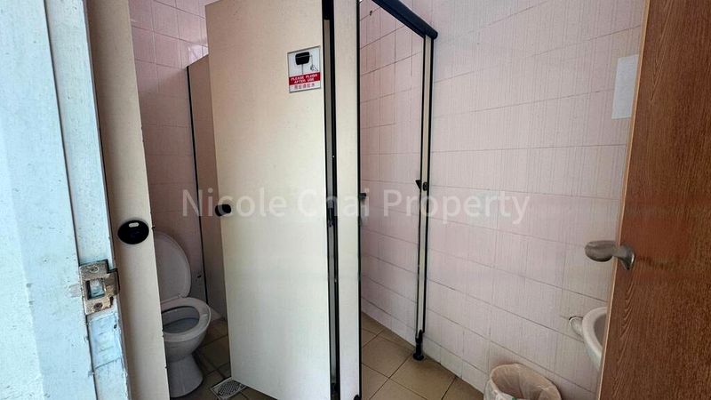 Office for Rent: Giffard Mansions - Image 3