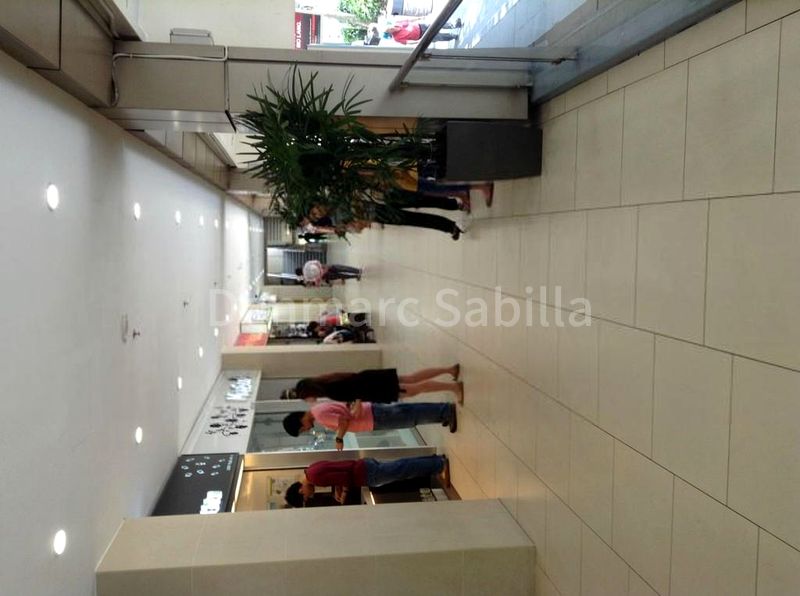 Shop / Shophouse for Rent in  Lucky Plaza - Image 2
