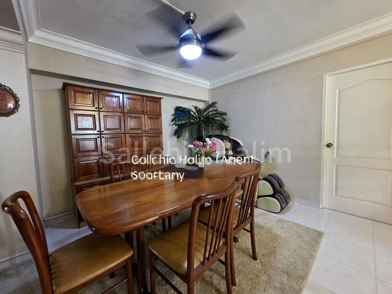 5 Room (5I) HDB for Sale in  389 Tampines Street 32 - Image 3