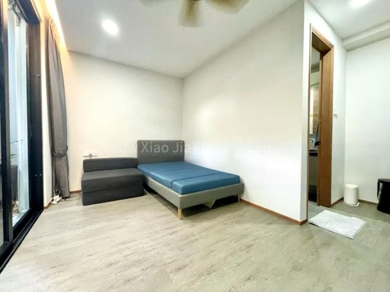 6 Bed Terraced House (Landed) for Sale in  Teacher's Housing Estate - Image 3