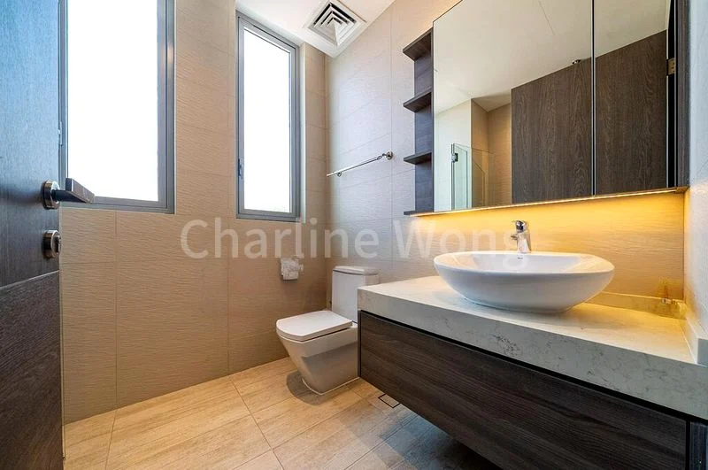 7 Bed Bungalow (Landed) for Rent in  Paradise Island - Image 13