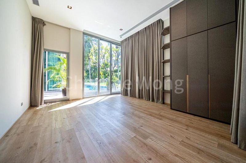 7 Bed Bungalow (Landed) for Rent in  Paradise Island - Image 10