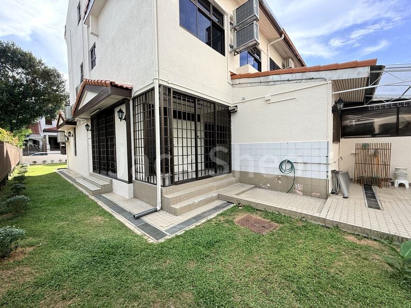 5 Bed Corner Terrace (Landed) for Rent in  Jansen Road - Image 2