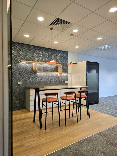 Office for Rent: Plus 2,000 sq ft Office Space, 123 Main Street, Downtown Complex - Image 2