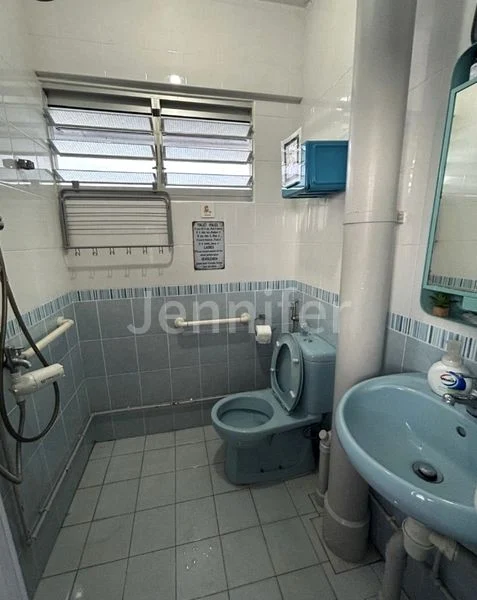Common Room (HDB) for Rent in  133 Bedok North Avenue 3 - Image 6