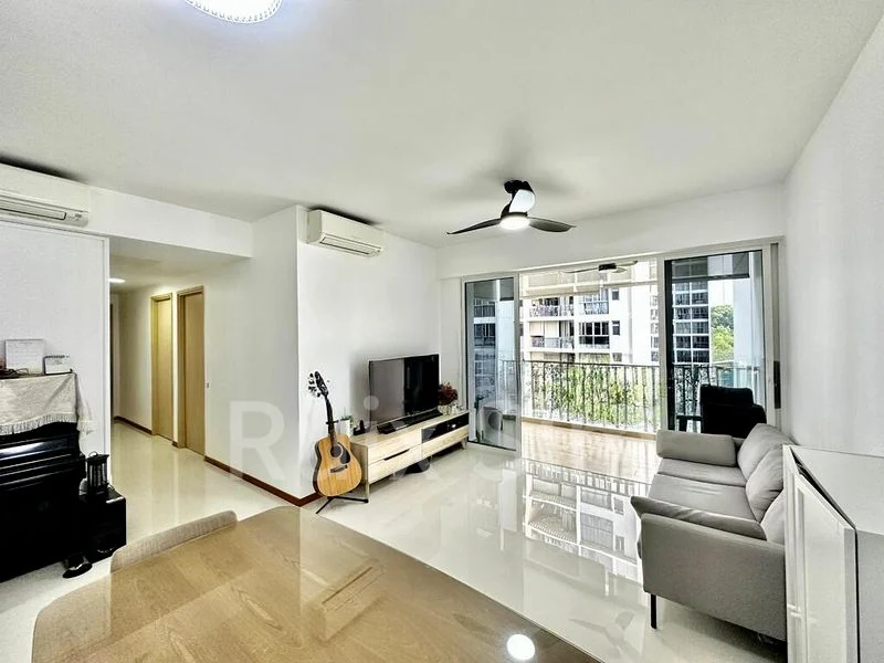 3 Bed Executive Condo for Rent in  Forestville - Image 3