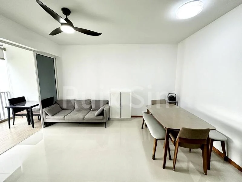 3 Bed Executive Condo for Rent in  Forestville - Image 2