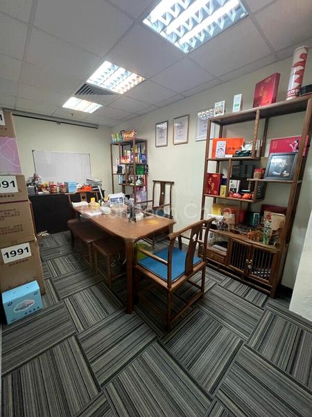 Office for Rent: International Plaza - Image 1