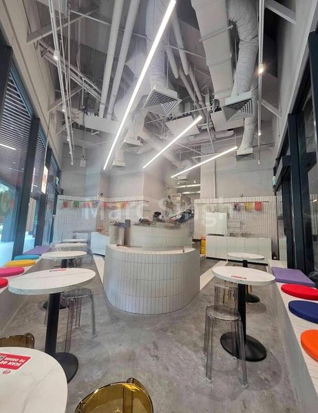 Food & Beverage for Rent: Corner F&B Unit on Club Street for Lease - Image 2