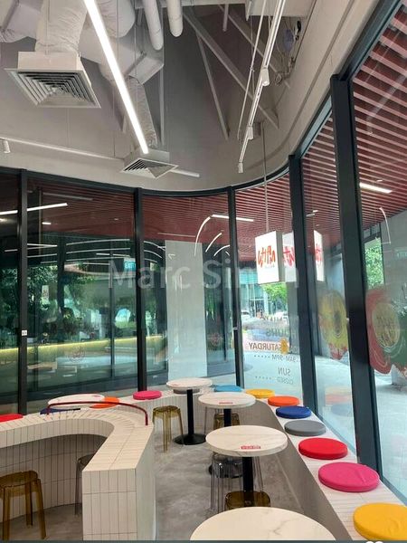 Food & Beverage for Rent: Corner F&B Unit on Club Street for Lease - Image 1