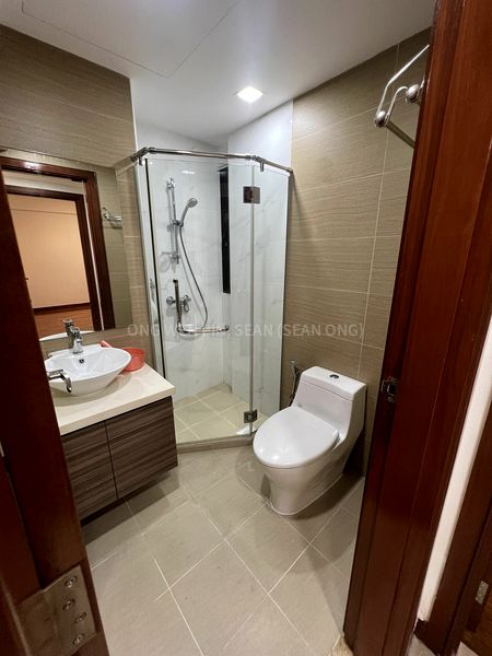 2 Bed Condo for Rent in  The Mayfair - Image 10